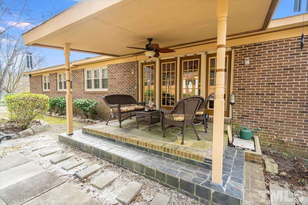 4901 Fallbrook Circle Raleigh, NC 27604 - Photo 25 of 30