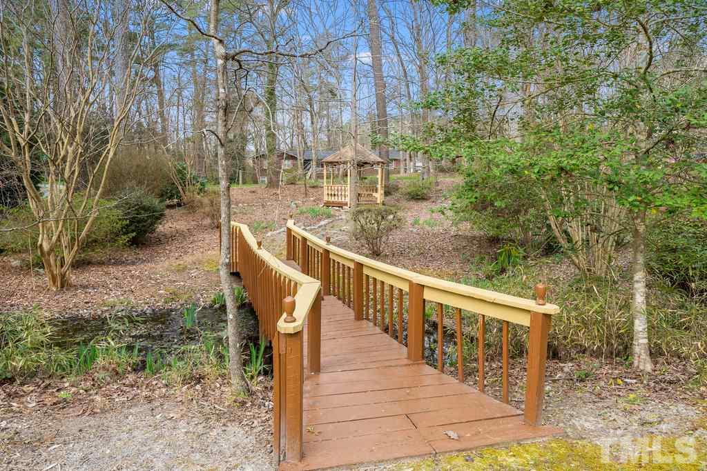 4901 Fallbrook Circle Raleigh, NC 27604 - Photo 29 of 30