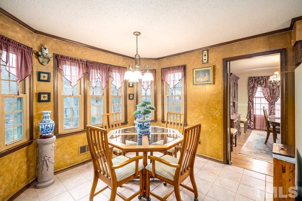 4901 Fallbrook Circle Raleigh, NC 27604 - Photo 7 of 30