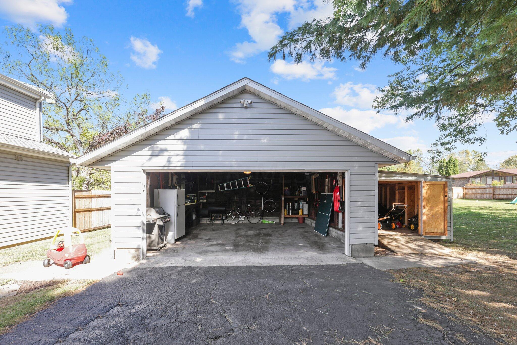 8200 Flint Road Columbus, OH 43235 - Photo 54 of 65 2 Car Garage