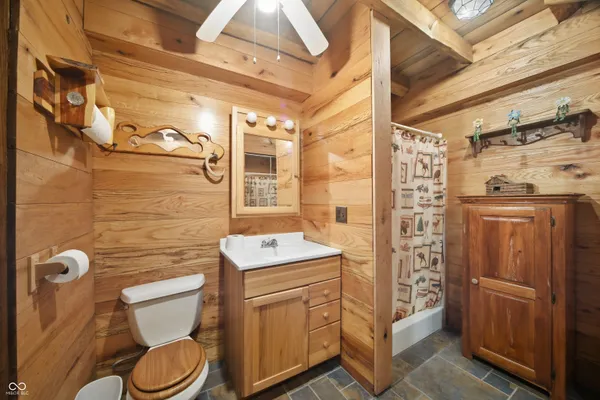 $999,900 | 3896 Long Run Road, Vevay, IN 47043