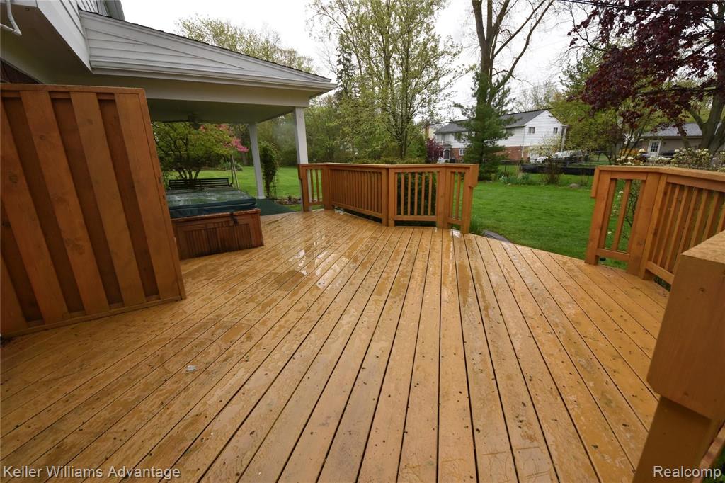 30209 Barwell Road Farmington Hills, MI 48334 - Photo 28 of 35