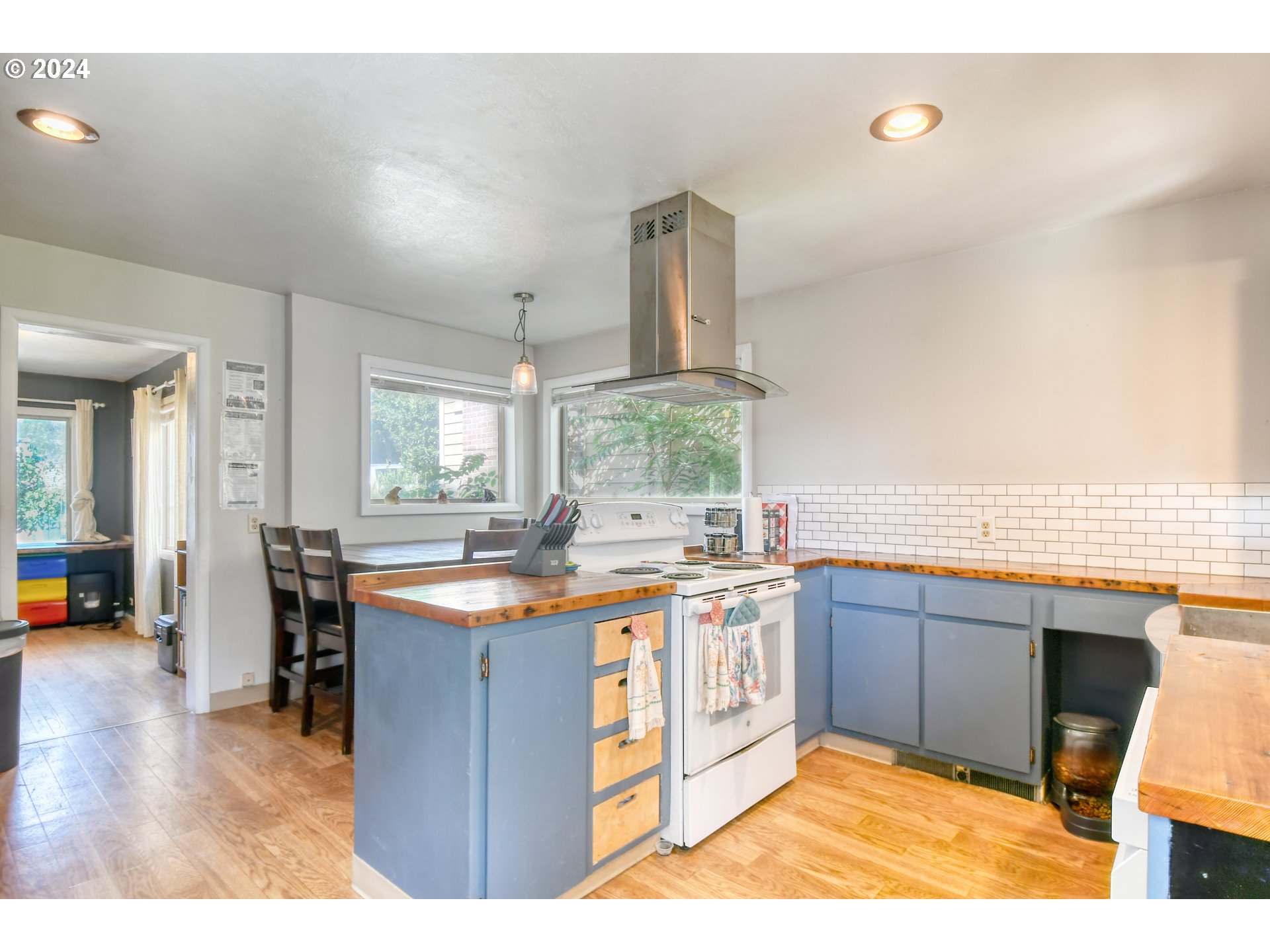 214 Northwest 8th Street Pendleton, OR 97801 - Photo 10 of 34 Gallery Image 10