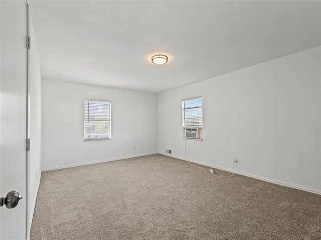 $253,000 | 826 Ryan Road, Dallas, TX 75224