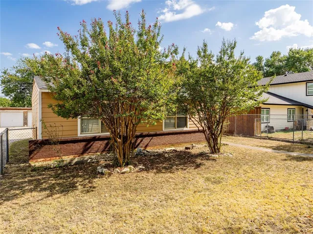 $253,000 | 826 Ryan Road, Dallas, TX 75224