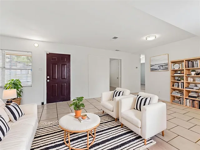 $253,000 | 826 Ryan Road, Dallas, TX 75224