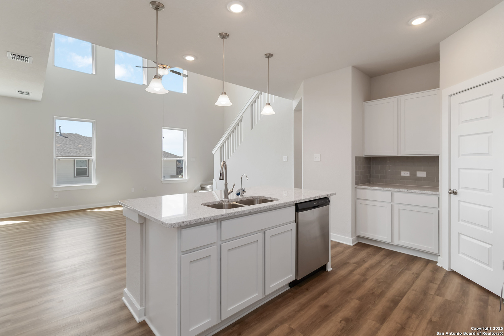 8968 Hazel Birch Elmendorf, TX 78112 - Photo 13 of 29