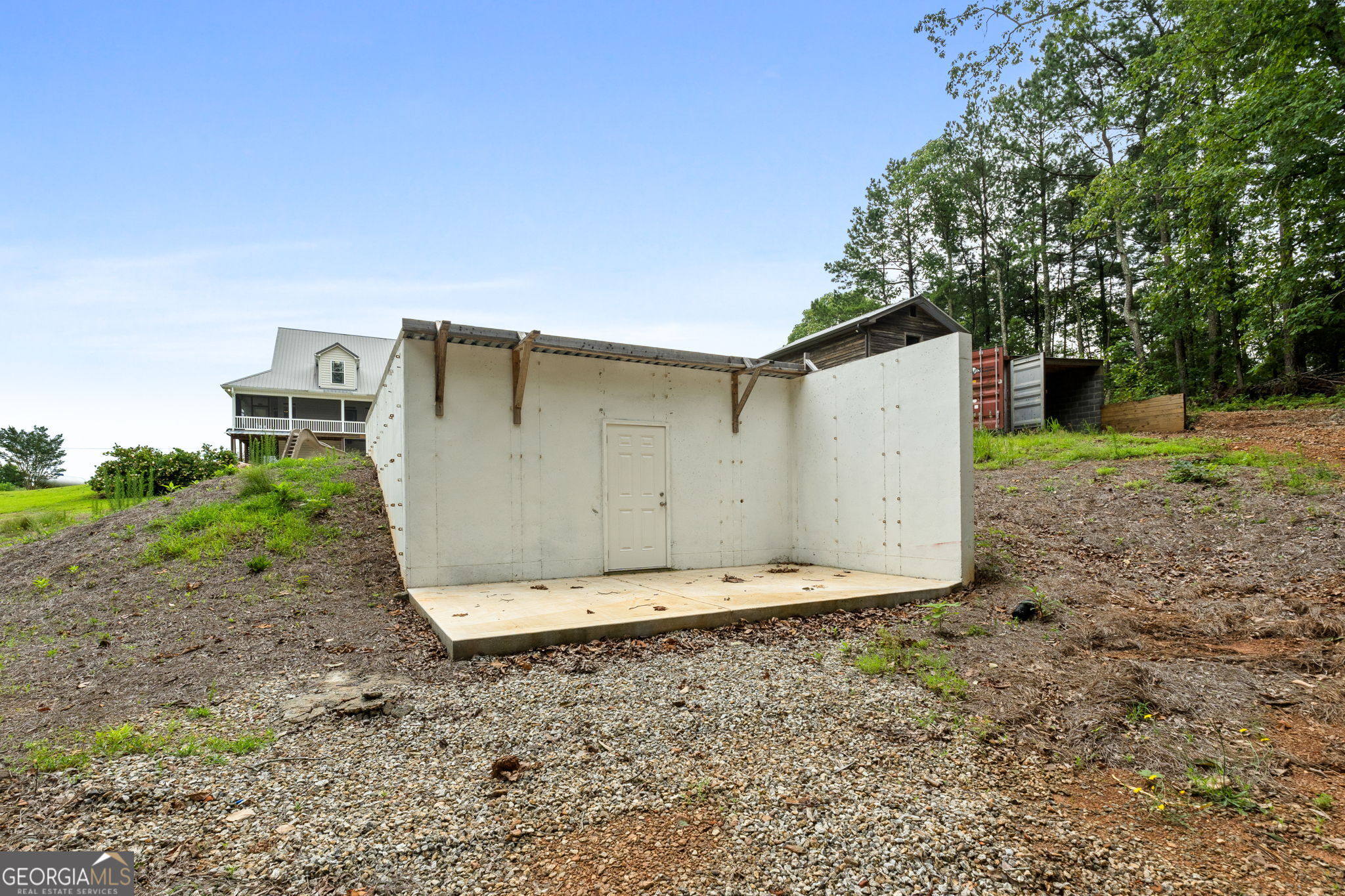 735 Firetower Road Thomaston, GA 30286 - Photo 59 of 112 a backyard of a house with lots of green space