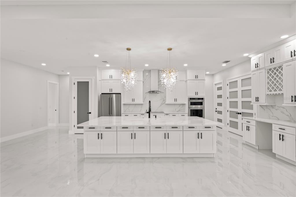 14060 Sydney Road Dover, FL 33527 - Photo 17 of 49