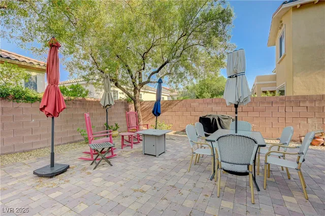 $625,000 | 9738 Elk Grove Valley Street, Las Vegas, NV 89178