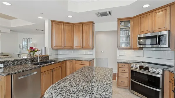 $835,000 | 6340 Water Crest Way, Unit 301, Lakewood Ranch, FL 34202