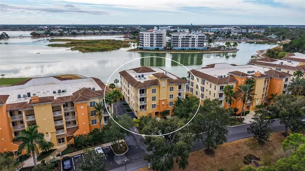 $835,000 | 6340 Water Crest Way, Unit 301, Lakewood Ranch, FL 34202