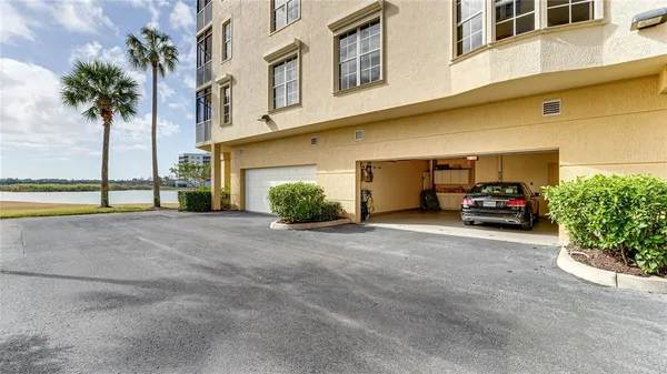 $835,000 | 6340 Water Crest Way, Unit 301, Lakewood Ranch, FL 34202