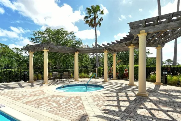 $835,000 | 6340 Water Crest Way, Unit 301, Lakewood Ranch, FL 34202