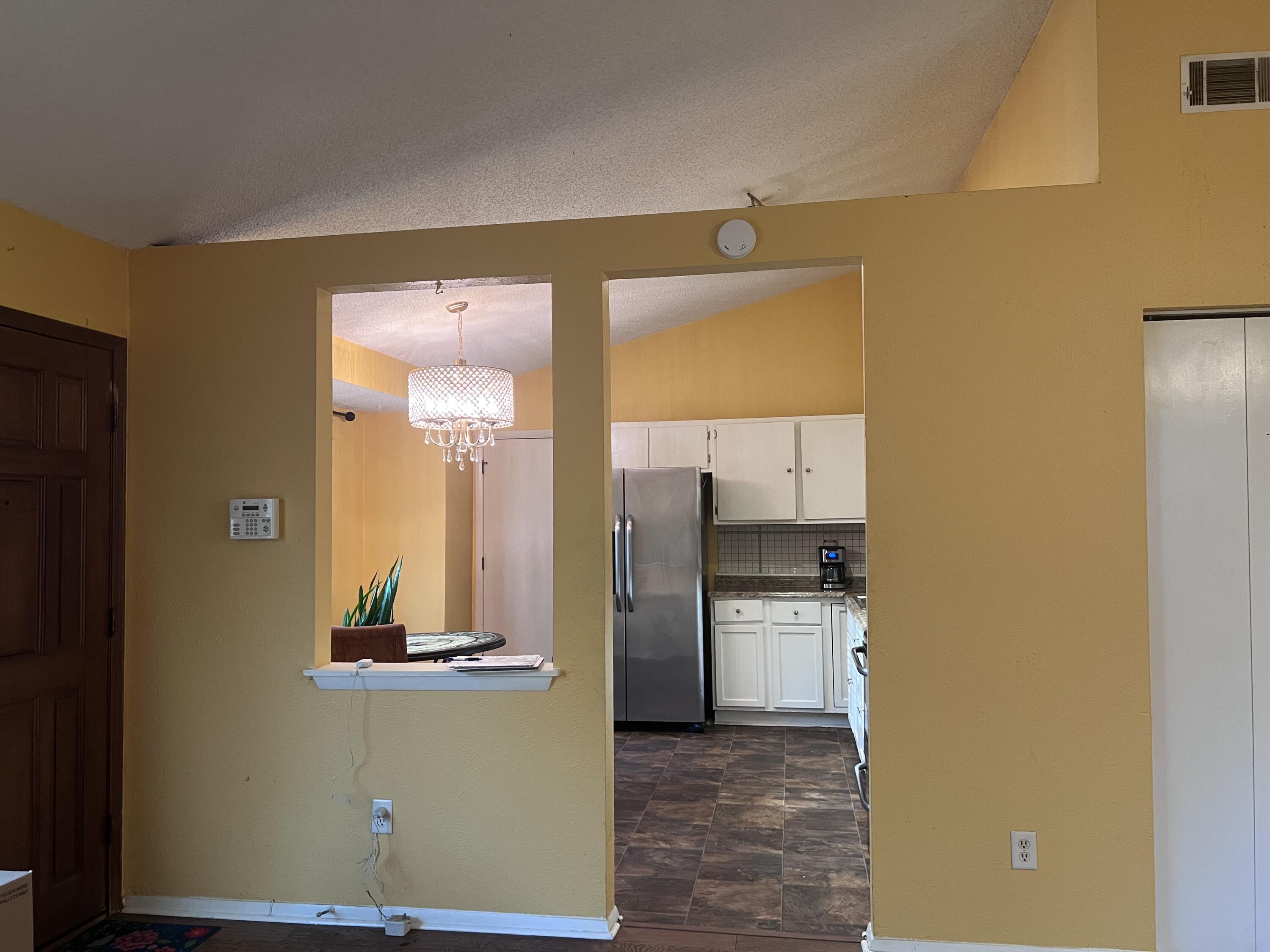 186 Mickler Drive Ladson, SC 29456 - Photo 5 of 14 IMG_3456