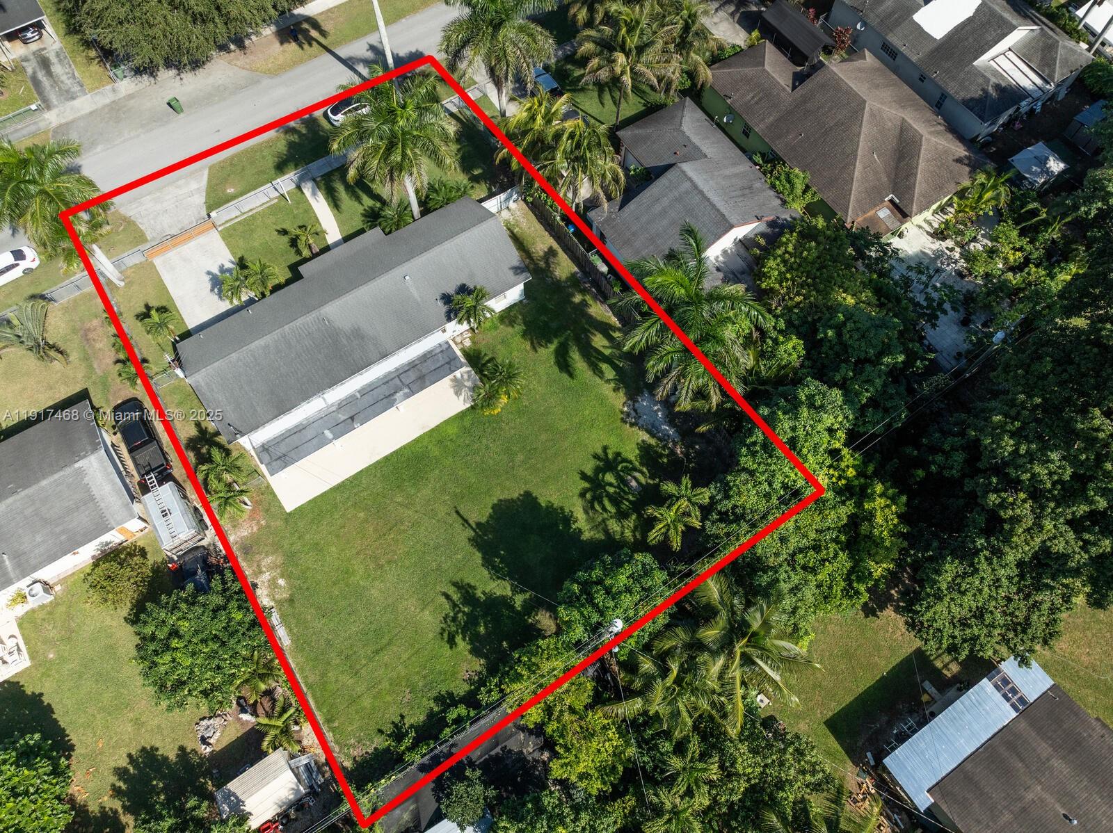 524 Northwest 14th Street Homestead, FL 33030 - Photo 7 of 37 an aerial view of a tennis ground