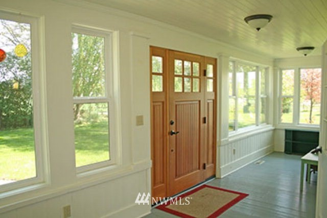 337 Mission Road Walla Walla, WA 99362 - Photo 12 of 23 a view of livingroom with furniture and windows