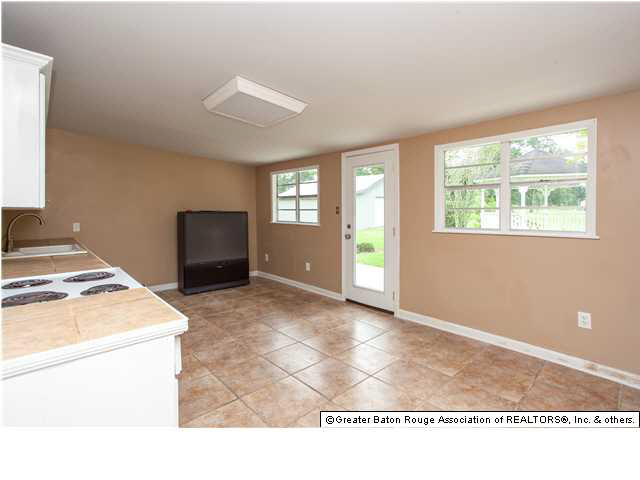 45225 Melancon Road St. Amant, LA 70774 - Photo 15 of 19 Gallery Image 15