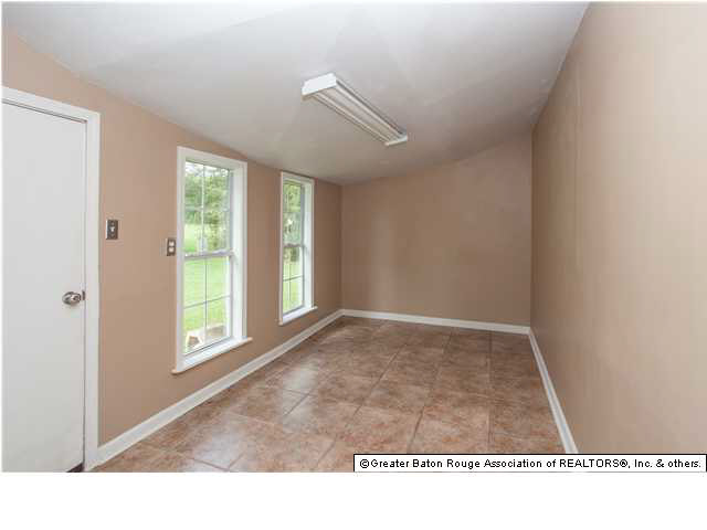 45225 Melancon Road St. Amant, LA 70774 - Photo 7 of 19 Gallery Image 7