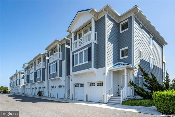 $1,599,000 | 13000 Marina View Lane, Unit 20, Ocean City, MD 21842
