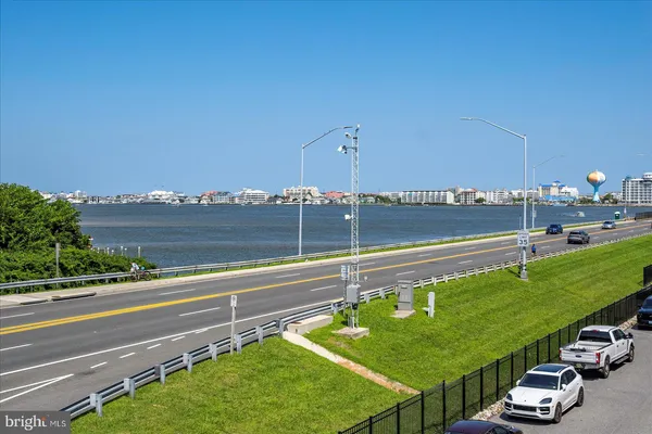 $1,599,000 | 13000 Marina View Lane, Unit 20, Ocean City, MD 21842