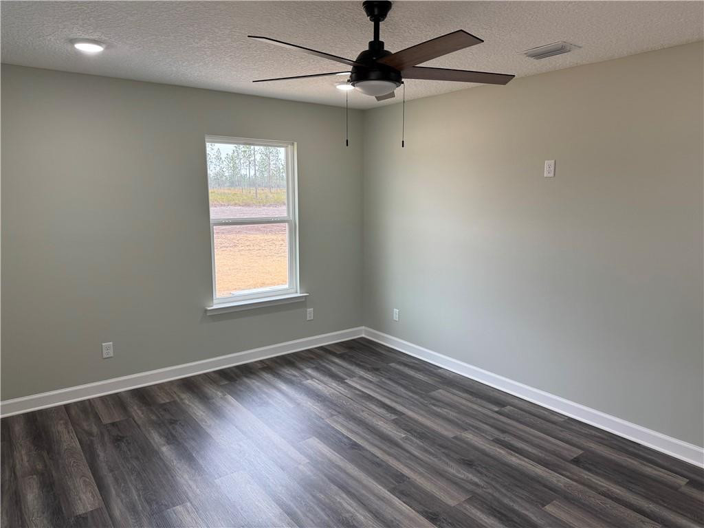 17896 Post Road South Waynesville, GA 31566 - Photo 11 of 22