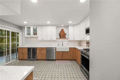 $700,000 | 1081 Lakeview Terrace, Azusa, CA 91702