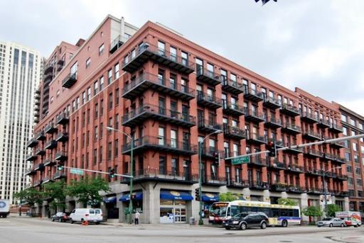 616 West Fulton Street, Unit 714 Chicago, IL 60661 - Photo 1 of 1 a building view