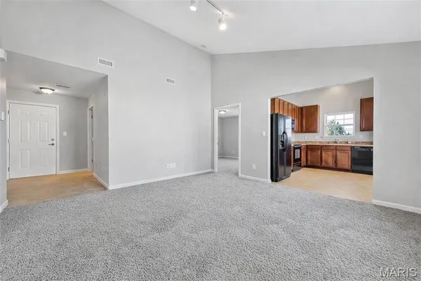 $1,750 | 1233 Piedmont Circle, St. Peters, MO 63304