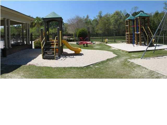 2782 Merwether Lane Mount Pleasant, SC 29466 - Photo 32 of 33 playground