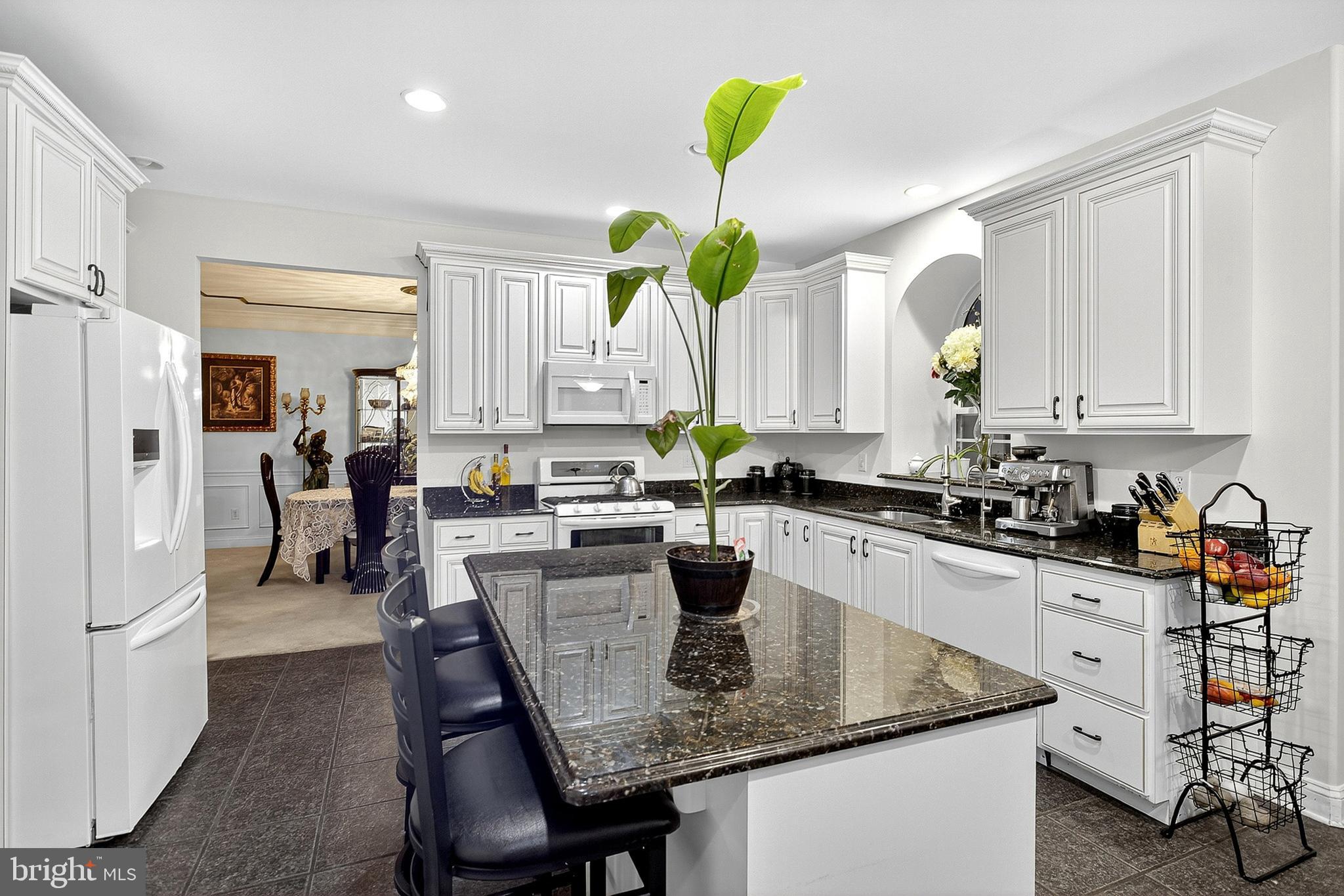 195 Hunters Run Swedesboro, NJ 08085 - Photo 25 of 83 Kitchen