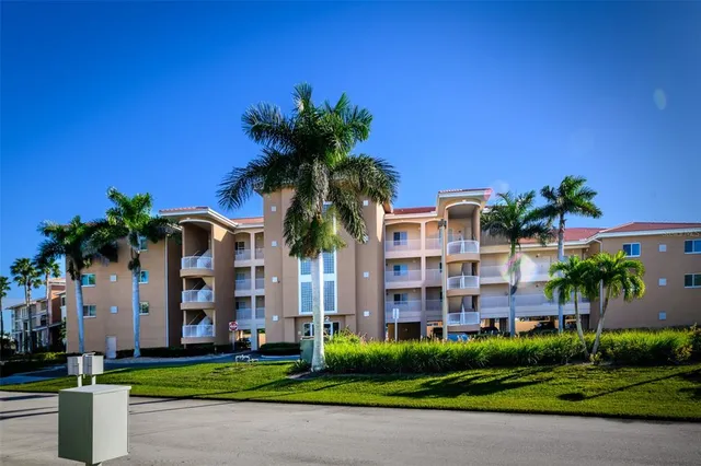 $3,800 | 3322 Purple Martin Drive, Unit 135, Punta Gorda, FL 33950