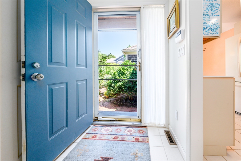 206 Kates Path, Unit 206 Yarmouth, MA 02675 - Photo 9 of 34