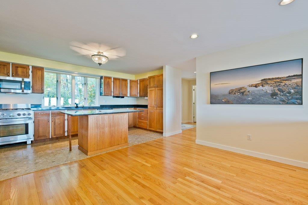 17 Highview Road Freeport, ME 04032 - Photo 7 of 35 Photo