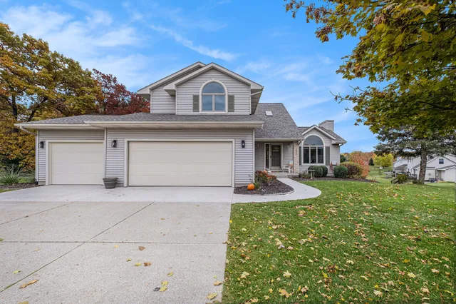 $524,900 | 5970 Terrace Park Drive, Rockford, MI 49341