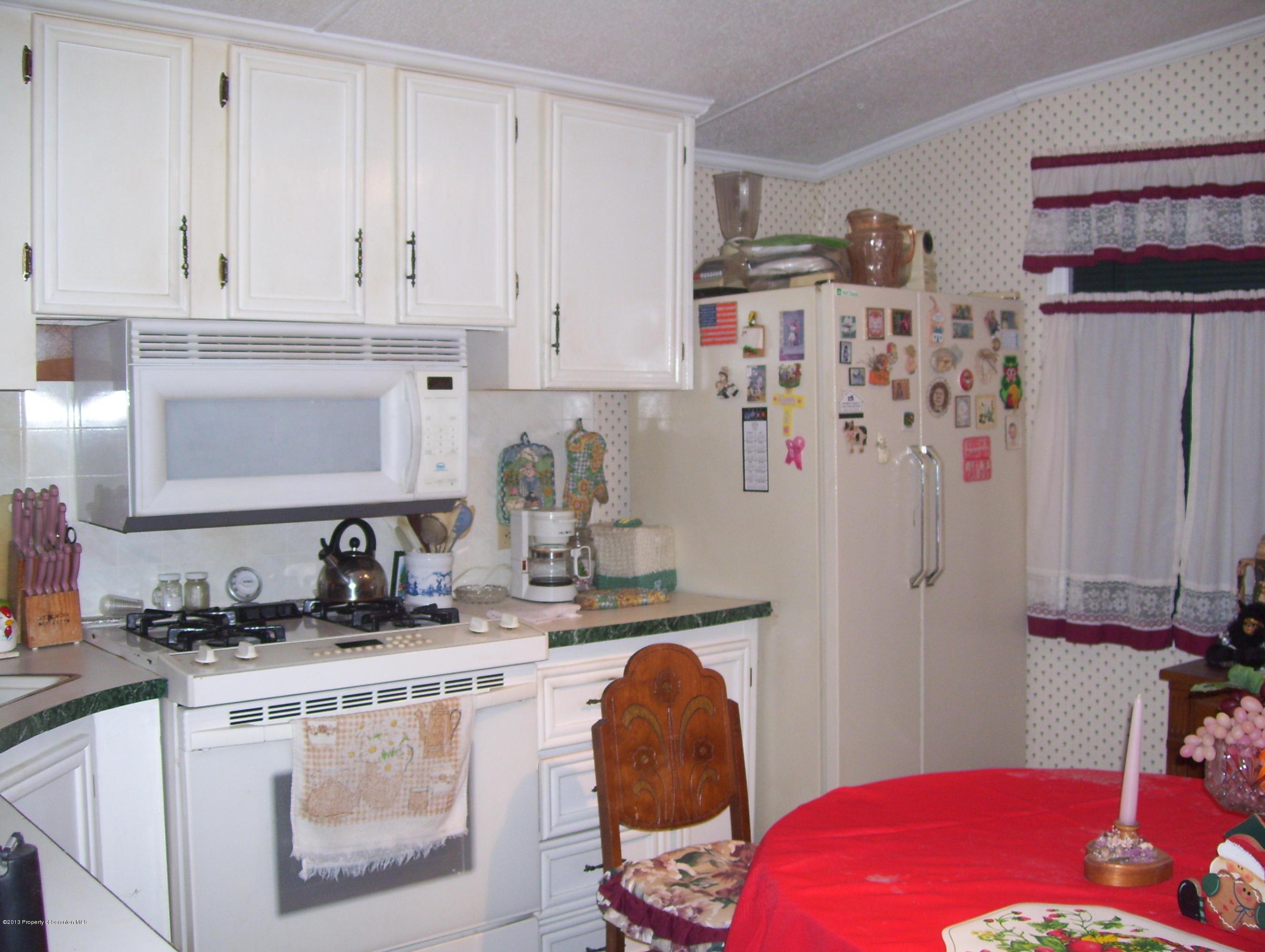 123 Gomena Road Falls, PA 18615 - Photo 3 of 13 Kitchen