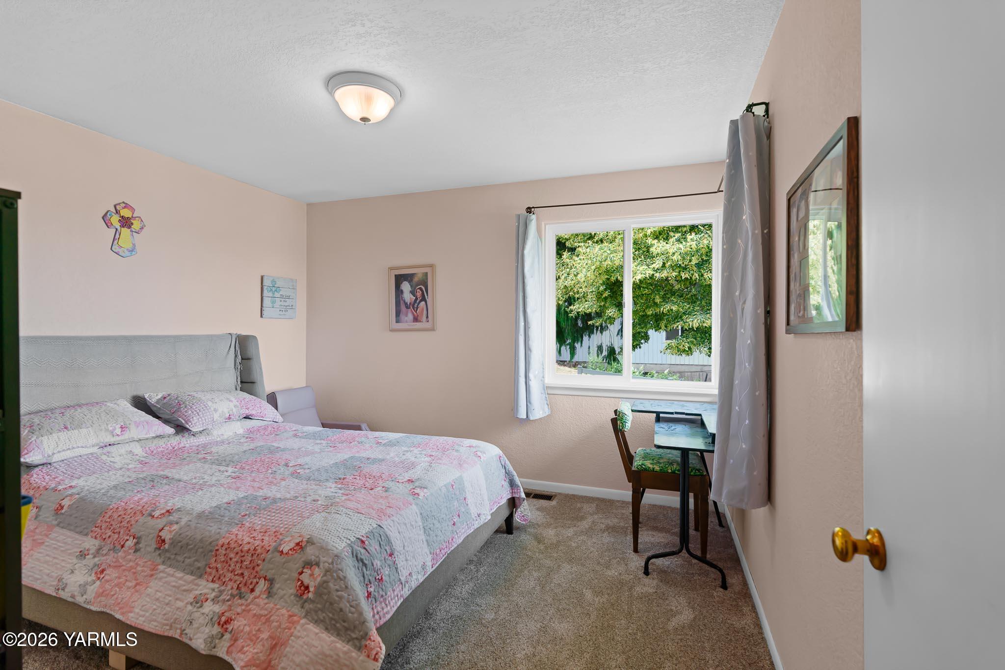 1007 Meadowbrook Road Yakima, WA 98903 - Photo 25 of 47 1007 Meadowbrook Rd-15