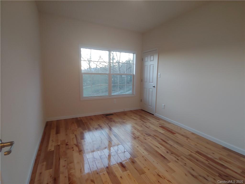 24 Orbit Place Clyde, NC 28721 - Photo 17 of 35 Gallery Image 17