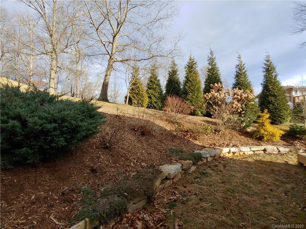 24 Orbit Place Clyde, NC 28721 - Photo 28 of 35 Gallery Image 28