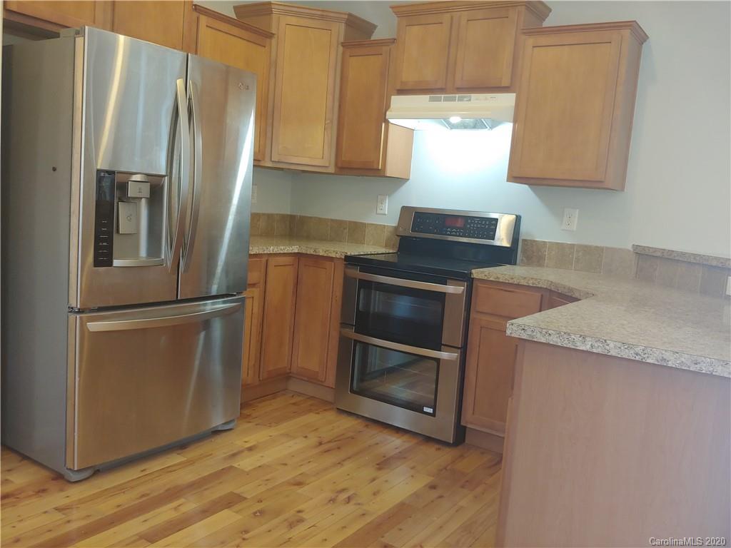 24 Orbit Place Clyde, NC 28721 - Photo 5 of 35 Gallery Image 5