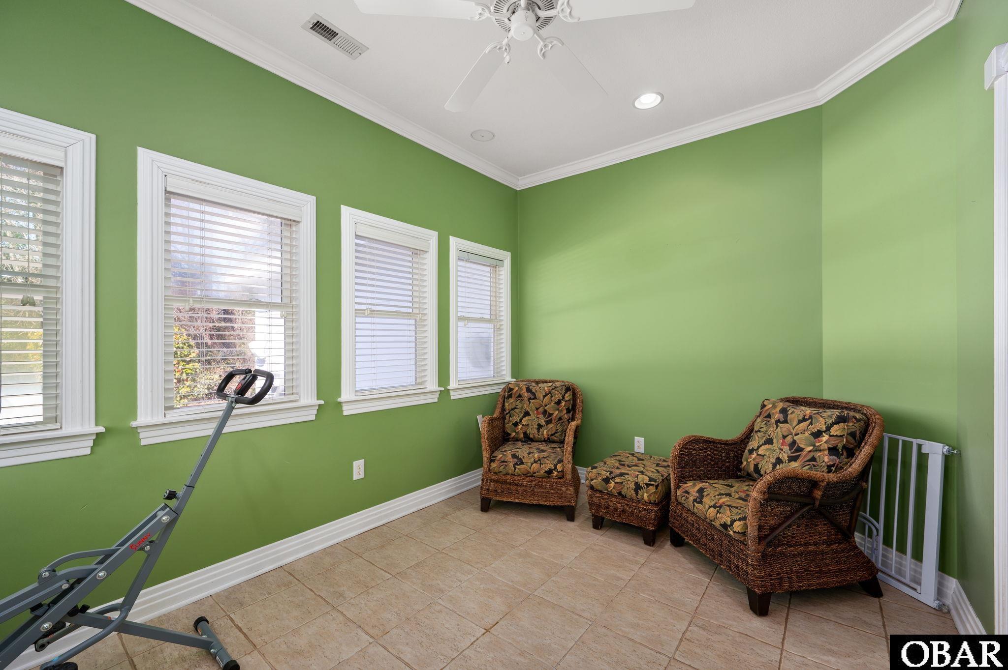 3040 Creek Road Kitty Hawk, NC 27949 - Photo 15 of 50 Sunroom