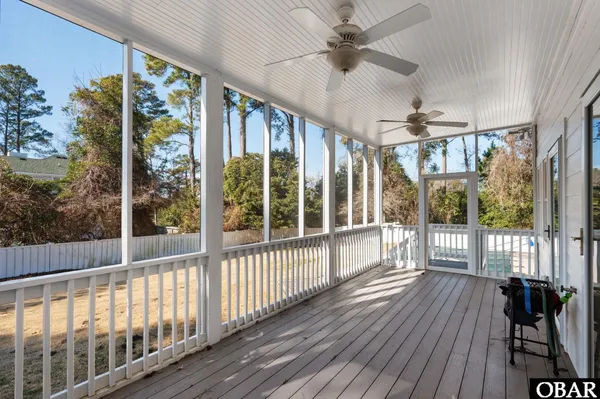 $1,100,000 | 3040 Creek Road, Kitty Hawk, NC 27949