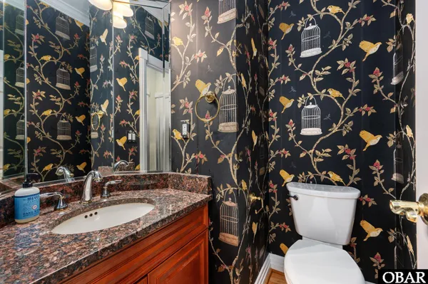 $1,100,000 | 3040 Creek Road, Kitty Hawk, NC 27949