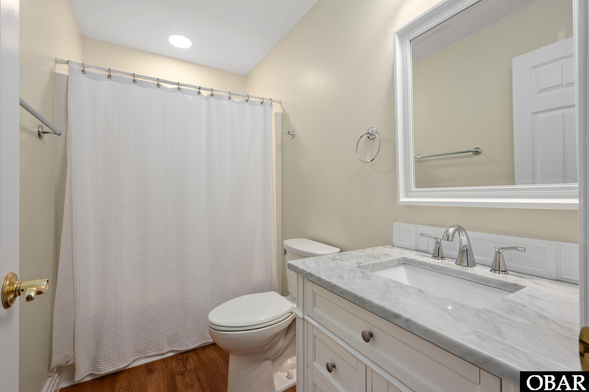 3040 Creek Road Kitty Hawk, NC 27949 - Photo 33 of 50 Hall Bath