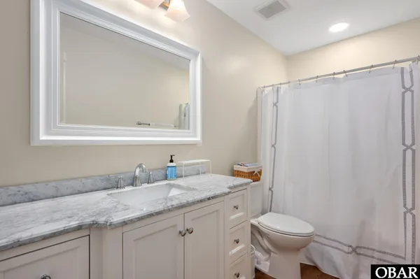 $1,100,000 | 3040 Creek Road, Kitty Hawk, NC 27949