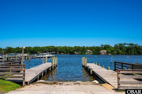 $1,100,000 | 3040 Creek Road, Kitty Hawk, NC 27949