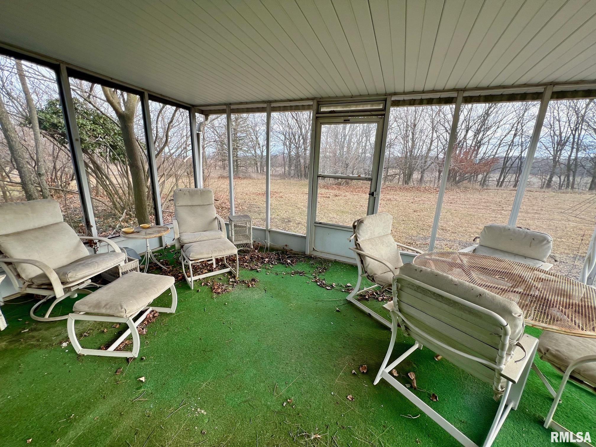 13774 East County Line Road Oakford, IL 62673 - Photo 24 of 32 Gallery Image 24