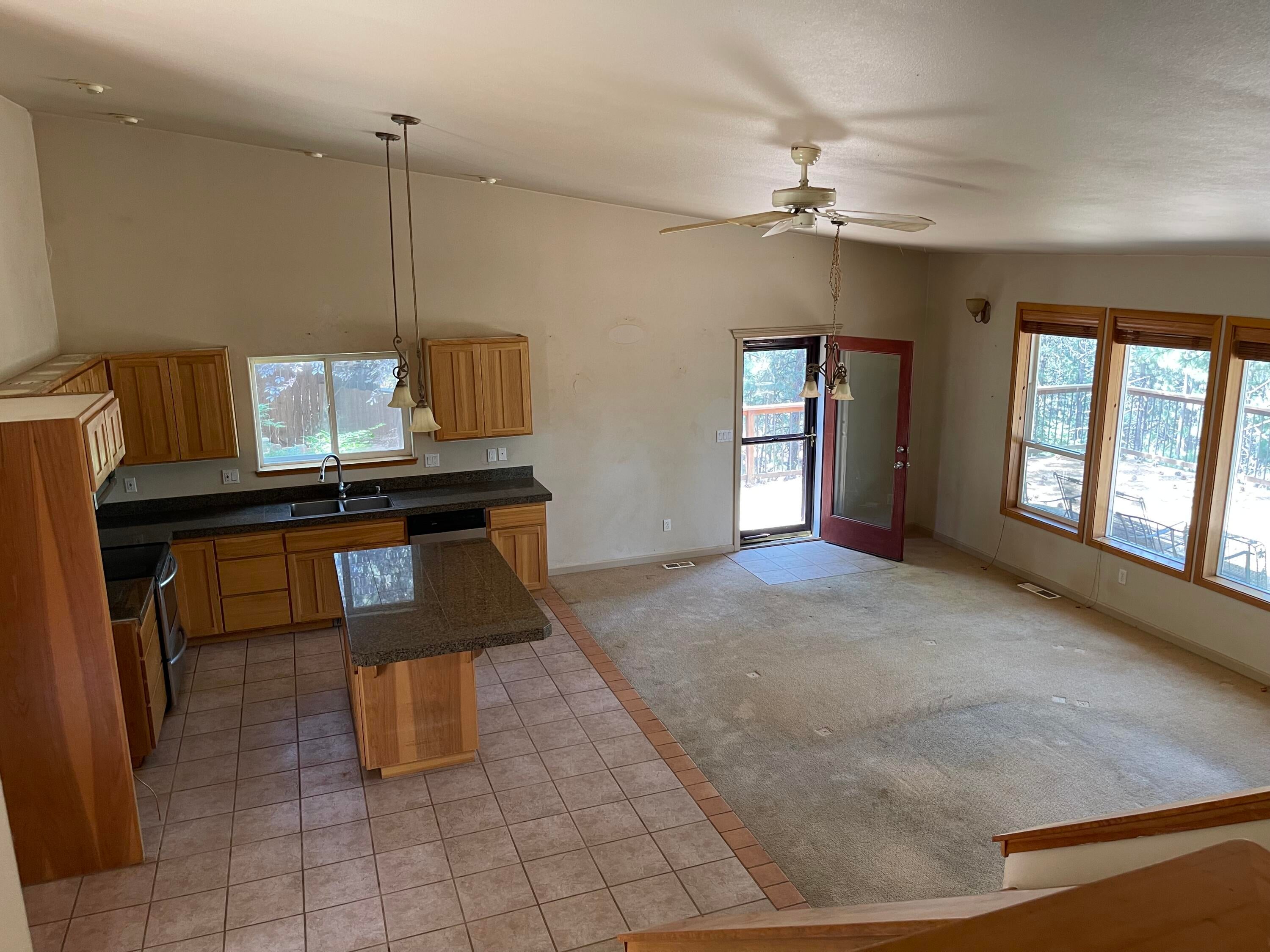 18844 Shoshone Road Bend, OR 97702 - Photo 19 of 27 IMG_4052