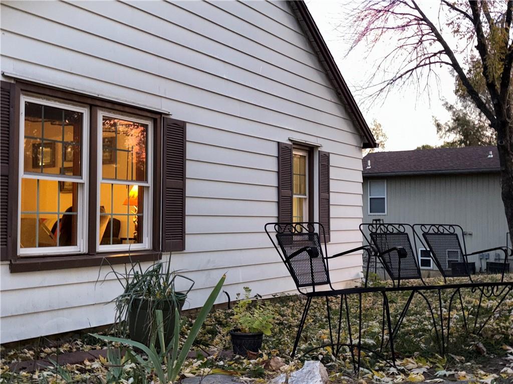 8505 Pershing Road Raytown, MO 64138 - Photo 17 of 37