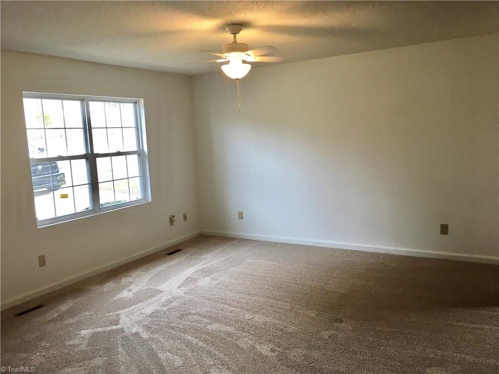 359 Robbins Road Winston-Salem, NC 27107 - Photo 3 of 8 Gallery Image 3
